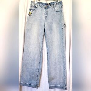 Vintage JNCO 22" wideleg 90s skater jeans! Girlie stuff light wash